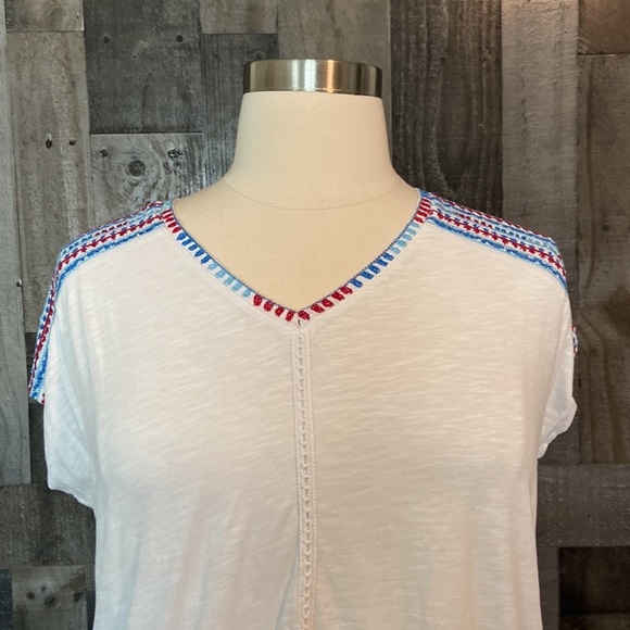 Style & Co red white and blue top large floral summer holiday 4th of July party - Picture 3 of 12